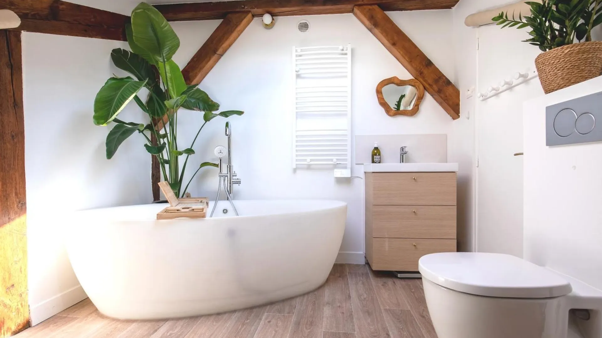 Luxury Top Floor Duplex Near Le Marais Paris Apartment
