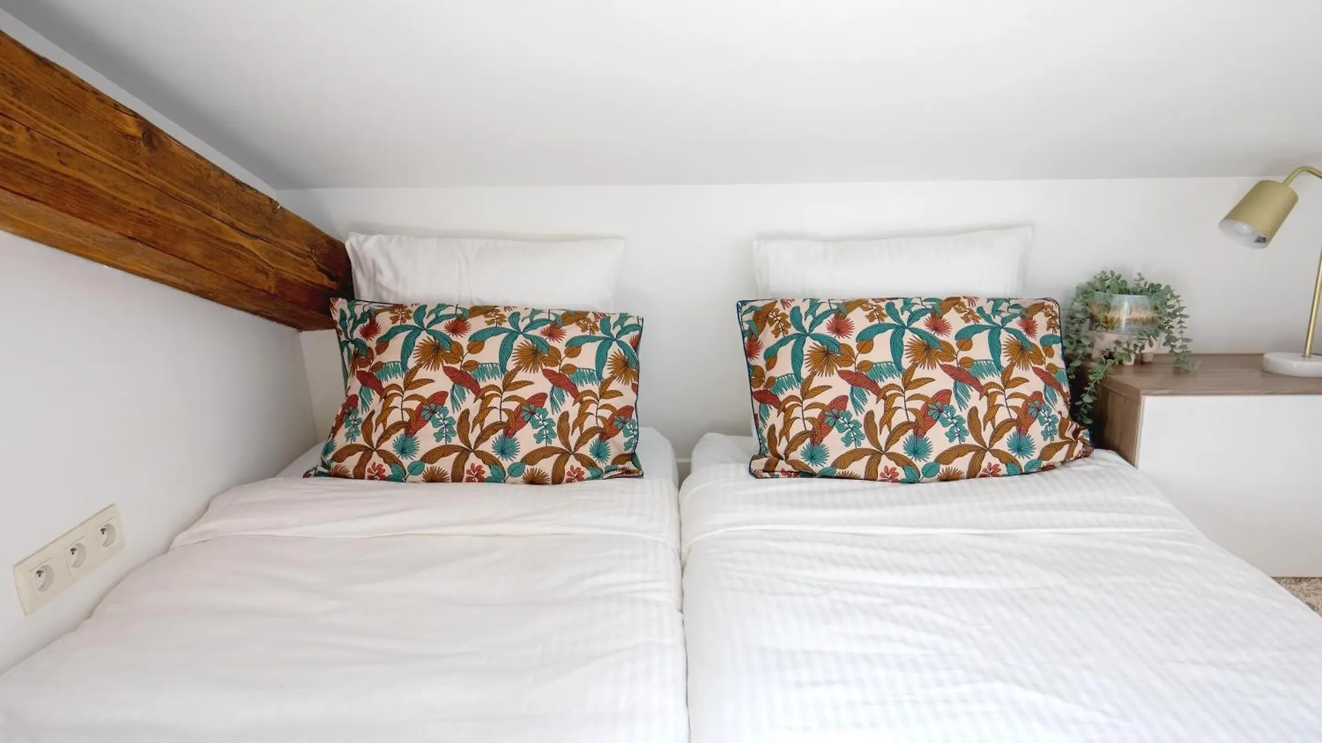 Luxury Top Floor Duplex Near Le Marais Paris France