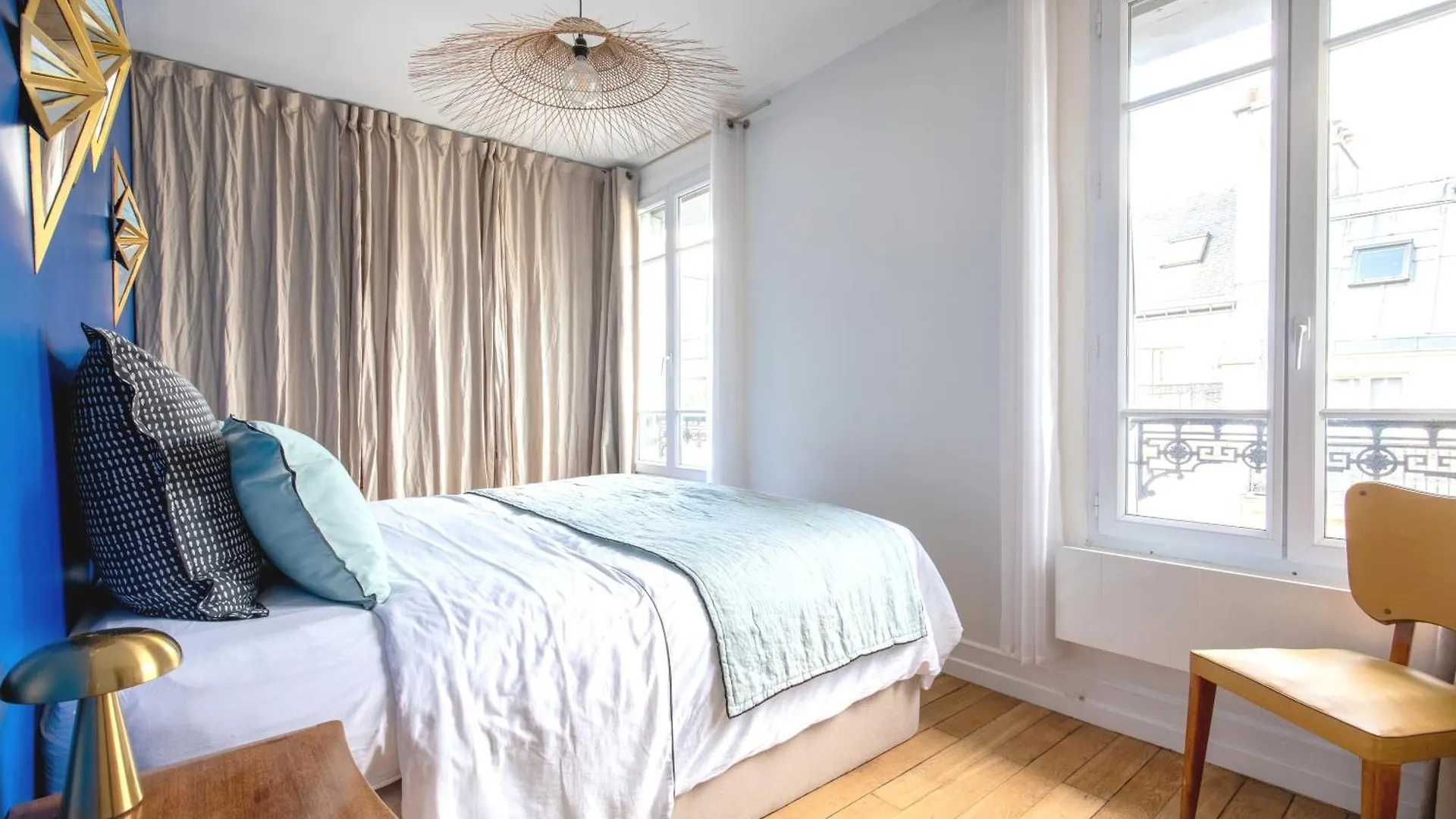 Apartment Luxury Top Floor Duplex Near Le Marais Paris France